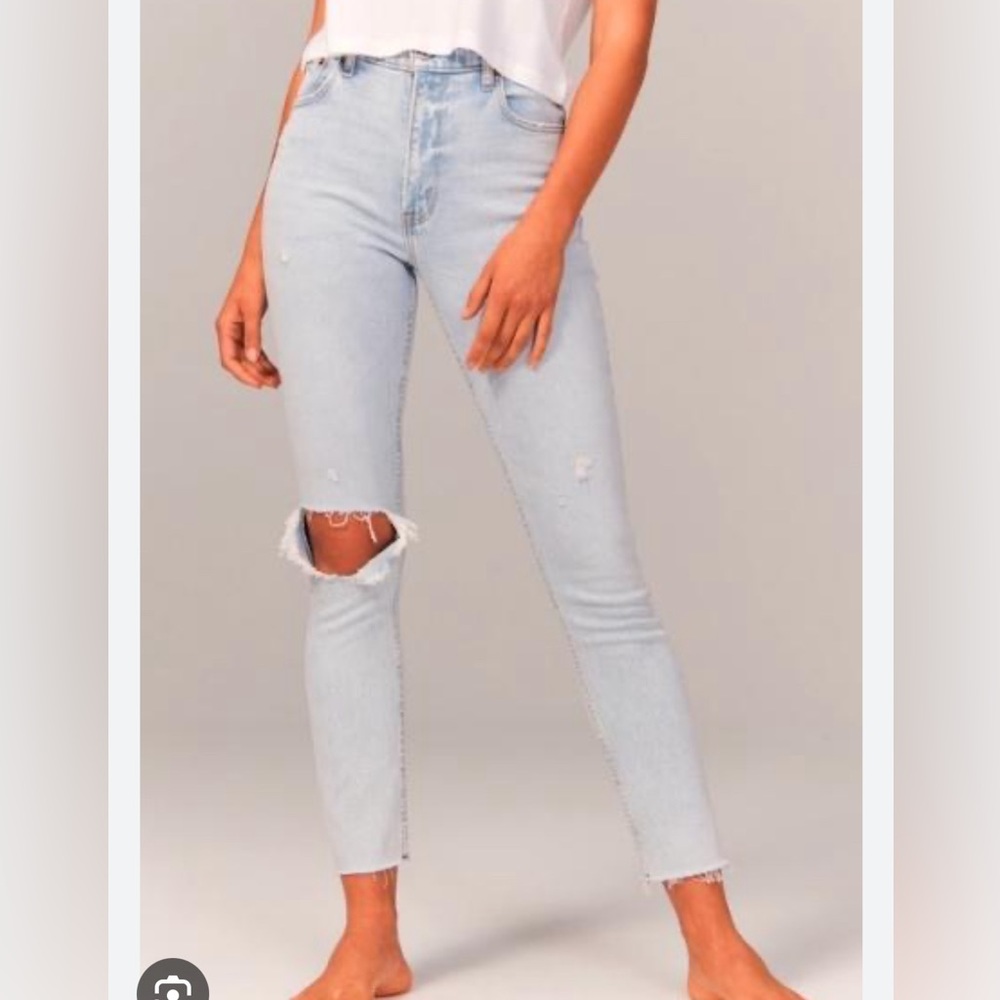 Abercrombie & Fitch High Rise The Skinny Jeans